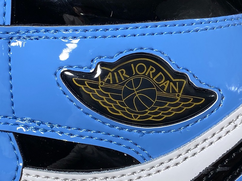 Air Jordan 1 Fearless